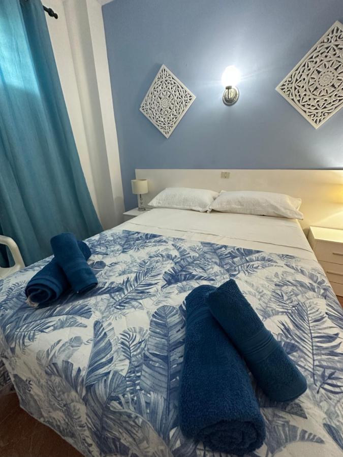 לוס כריסטיאנוס Tenerife Island Oasis Apartment מראה חיצוני תמונה